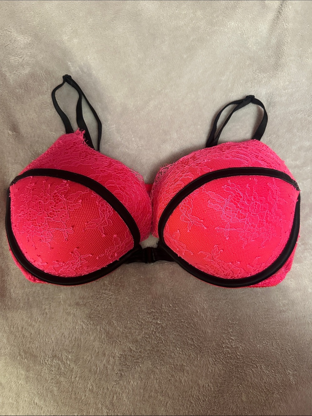 Victorias Secret Pink Lace Bombshell Push-Up Bra with Black Trim